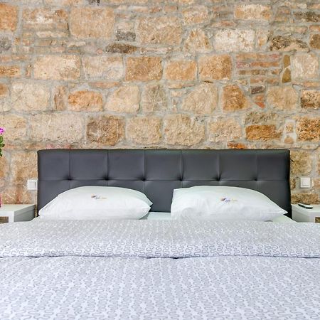 Luxury Rooms Ana In The Heart Of Сплит Екстериор снимка