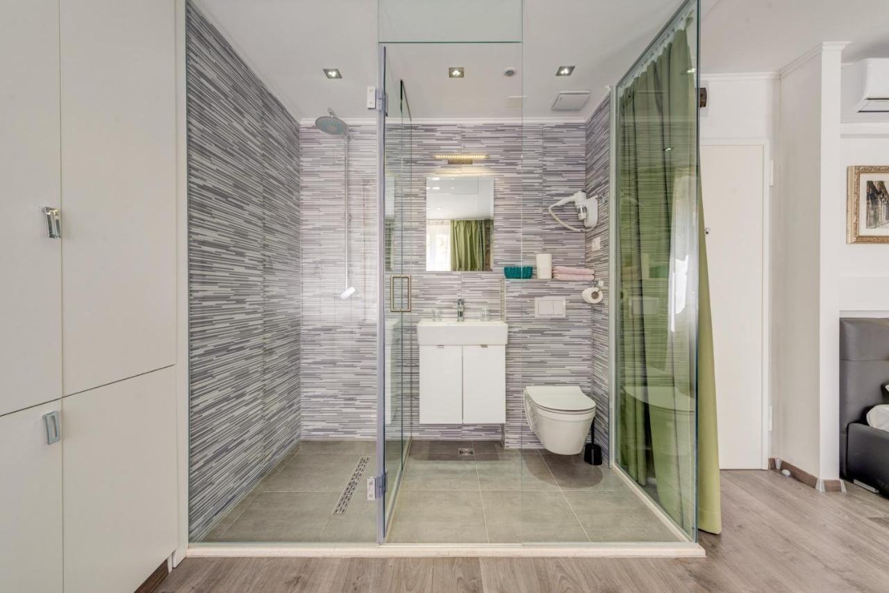 Luxury Rooms Ana In The Heart Of Сплит Екстериор снимка