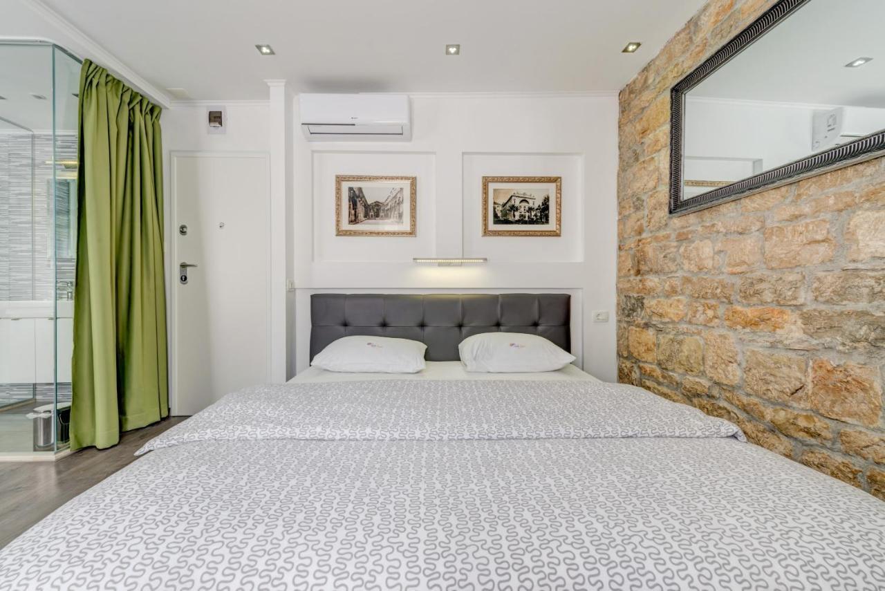 Luxury Rooms Ana In The Heart Of Сплит Екстериор снимка