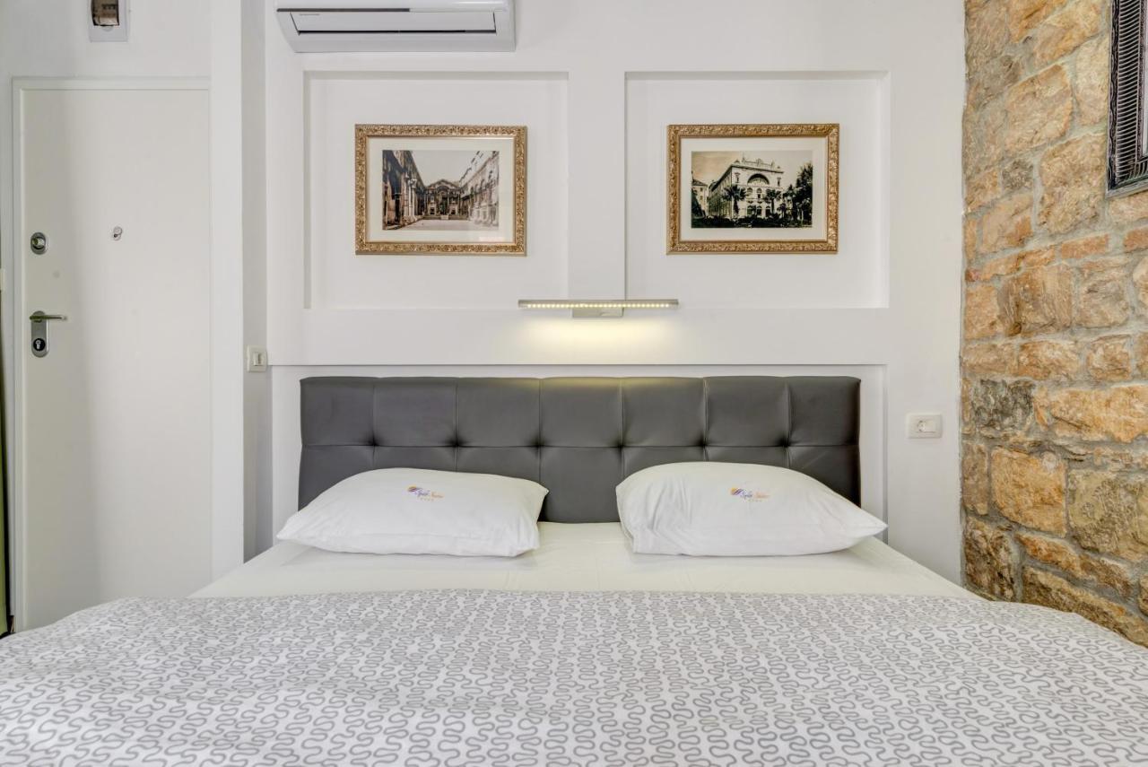 Luxury Rooms Ana In The Heart Of Сплит Екстериор снимка