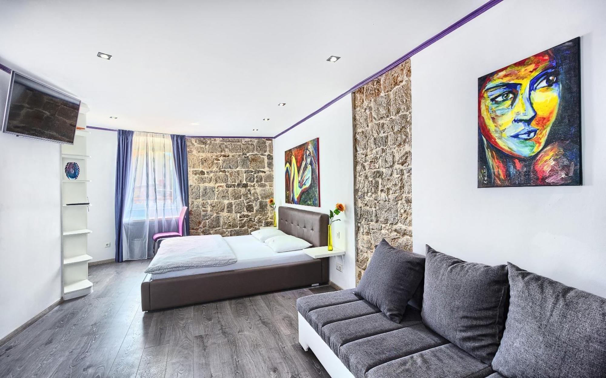 Luxury Rooms Ana In The Heart Of Сплит Екстериор снимка