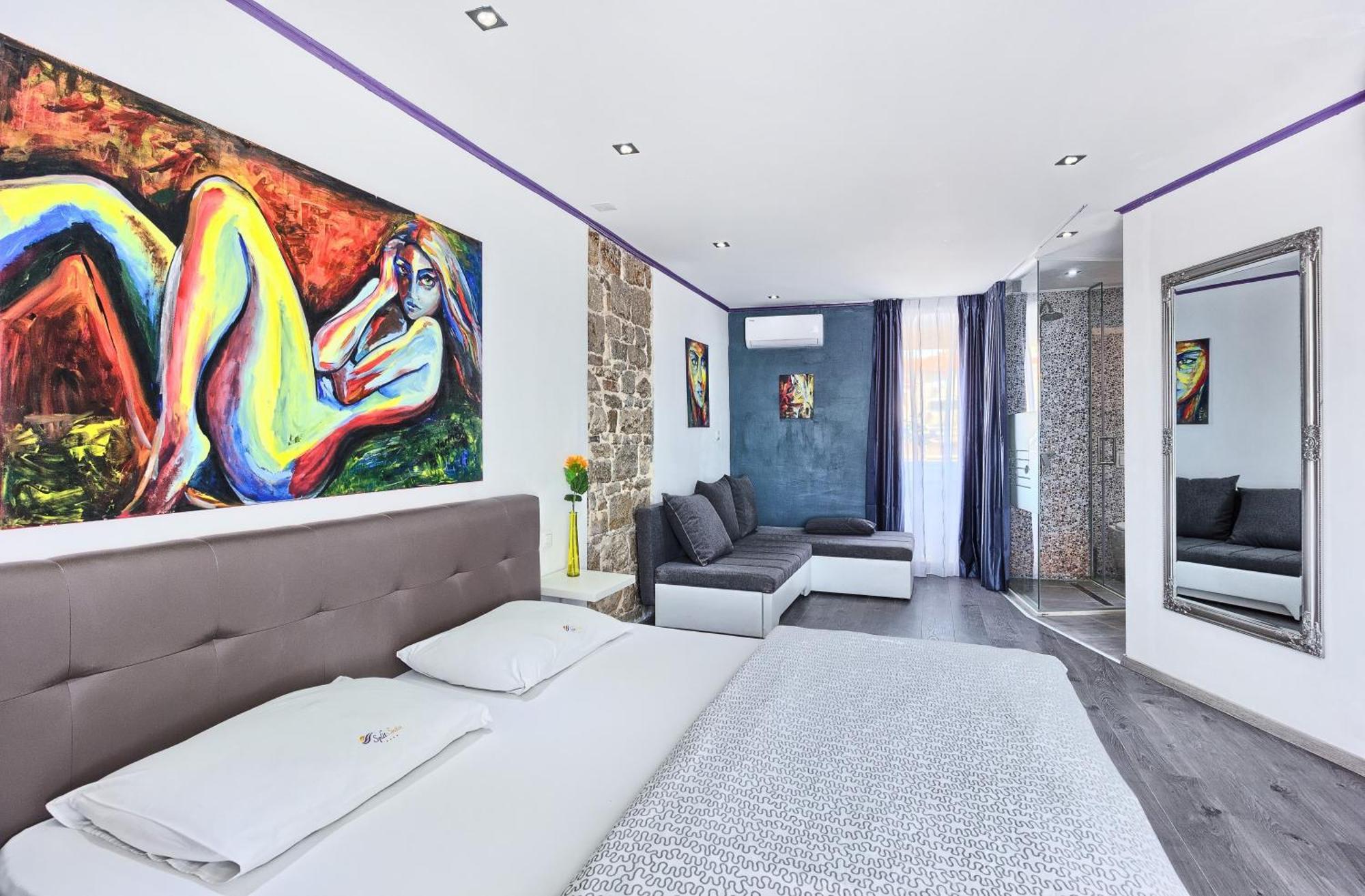 Luxury Rooms Ana In The Heart Of Сплит Екстериор снимка